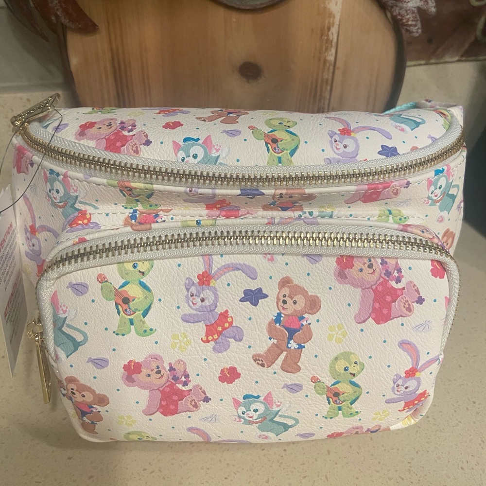 Disney Aulani Resort Duffy Friend Fanny pack